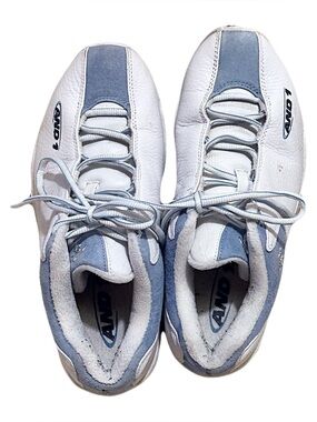 And1 White and Light Blue Low-Top Leather Sneakers